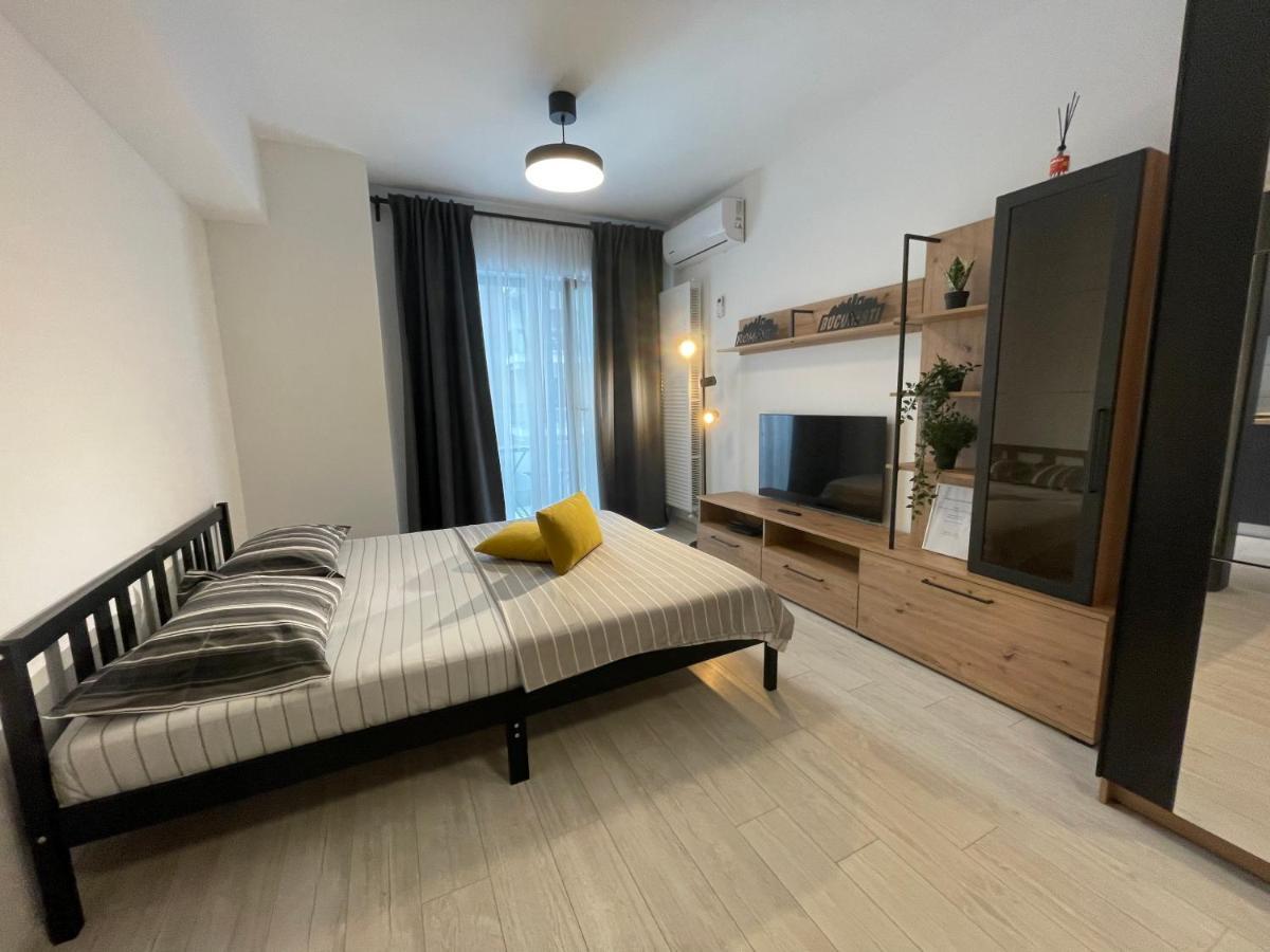 Moghioros Park Residence Dum3 Bukares Bagian luar foto